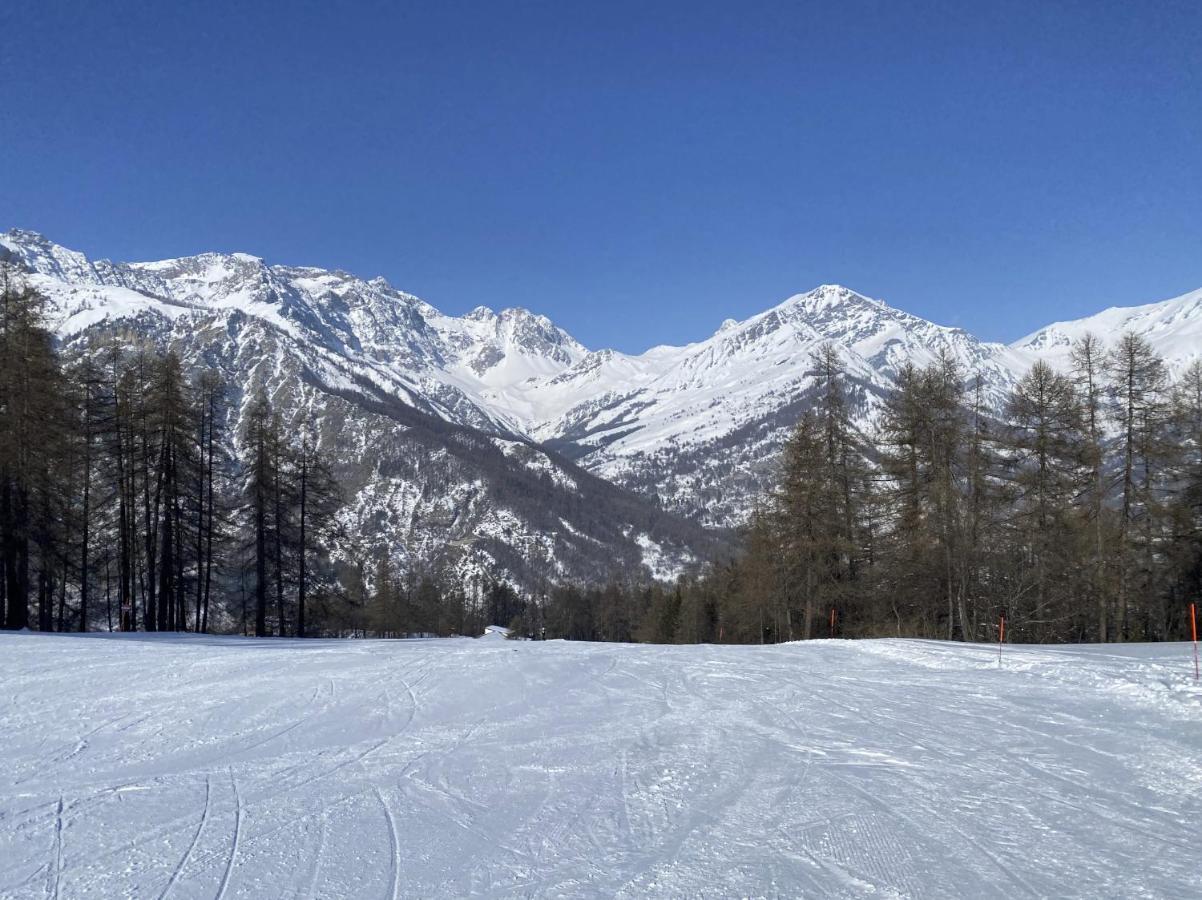 Bardo Escape Apartment Bardonecchia Ngoại thất bức ảnh